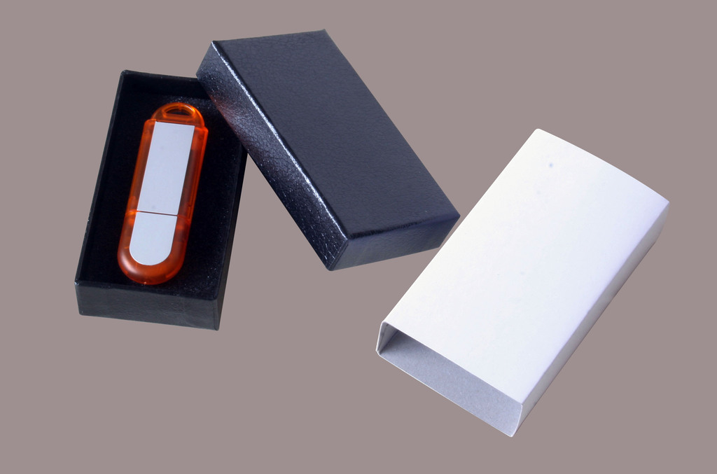 u盘包装盒,水晶盒采用优质材料制作,产品款式规格多种