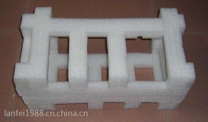 专注珍珠棉EPE包装材料，深圳市蓝飞包装材料助力产品展厅安全展示